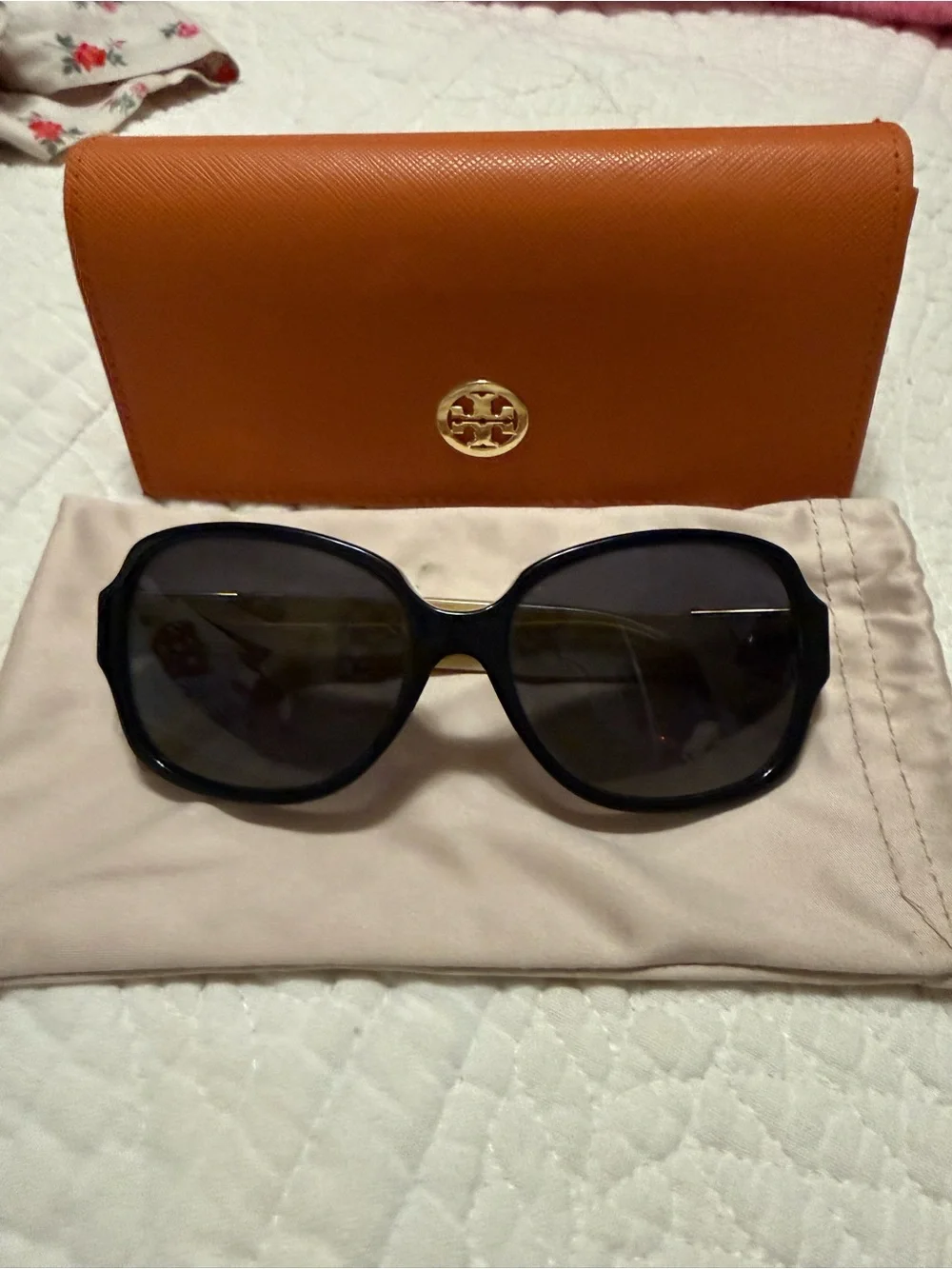 Tory Burch Black Sunglasses with Orange Case and Cream Pouch
